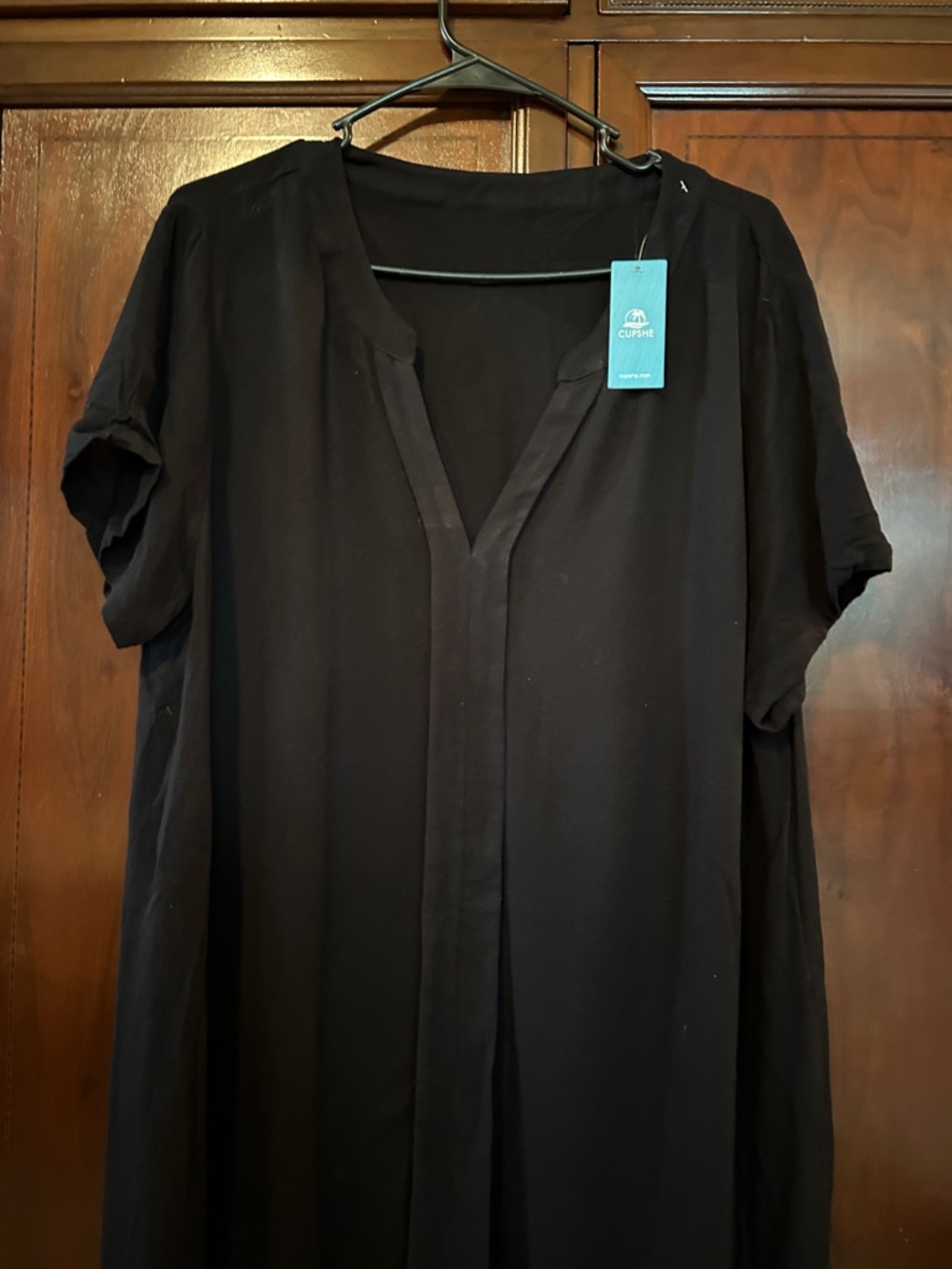 Cupshe Black Short-Sleeve Casual cover up or causual dress